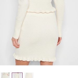 Express texture Mini skirt size S off white